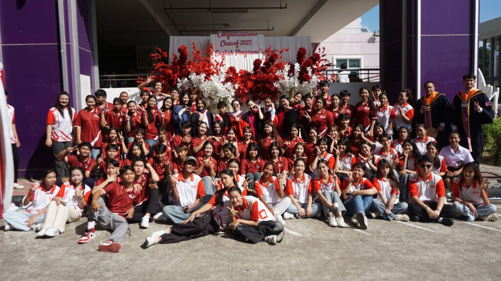 ภาพบรรยากาศ: Congratulations English Program, Class of 2023